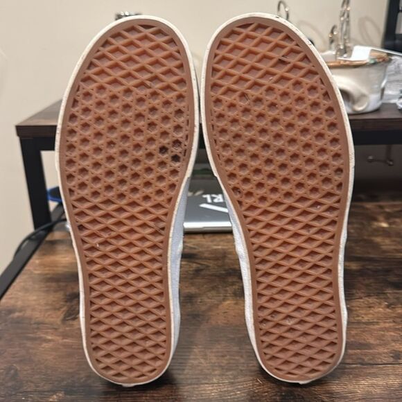 Vans X‎ Disney Donald Duck Sneakers size 11W/9.5 m - Picture 11 of 12